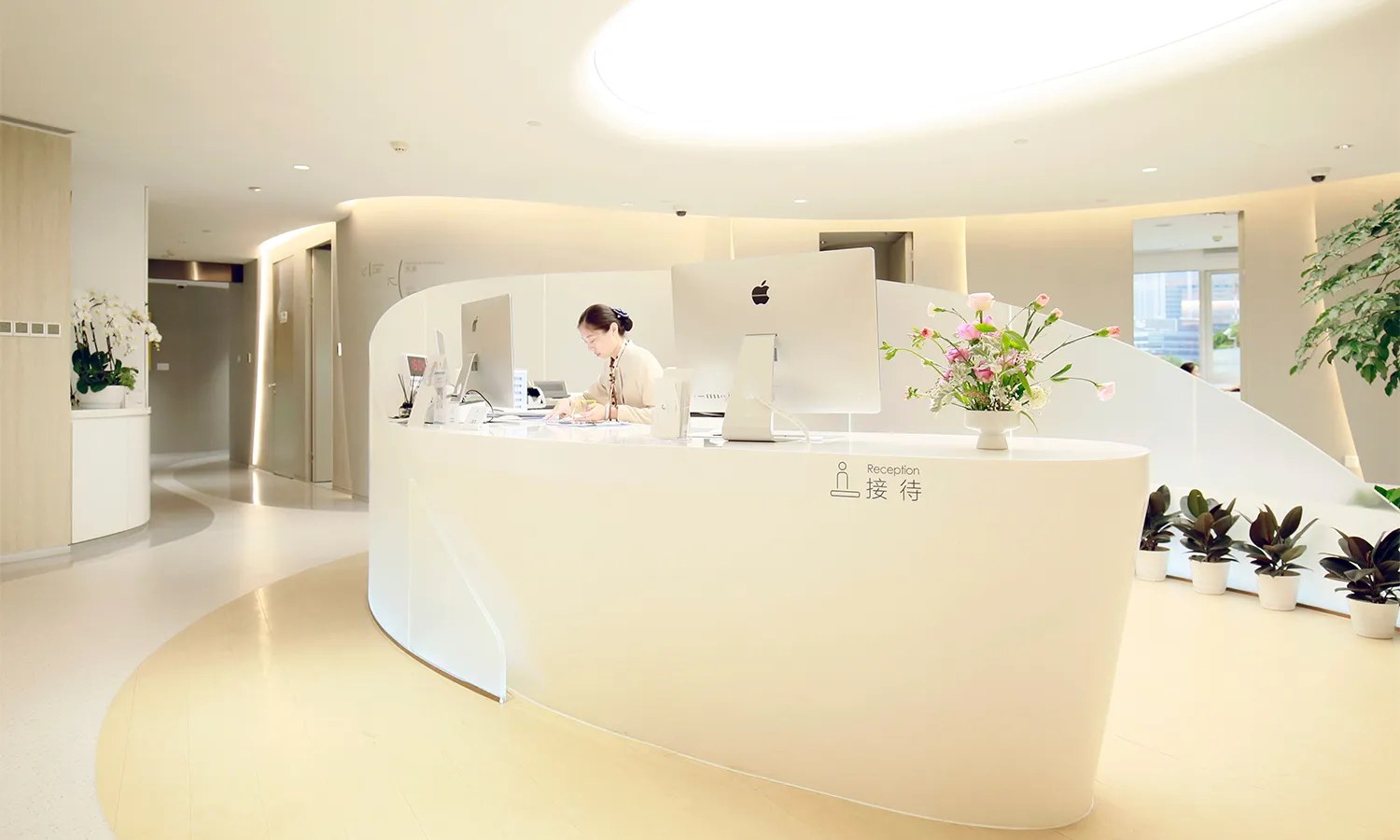 Partner clinic reception in Shanghai